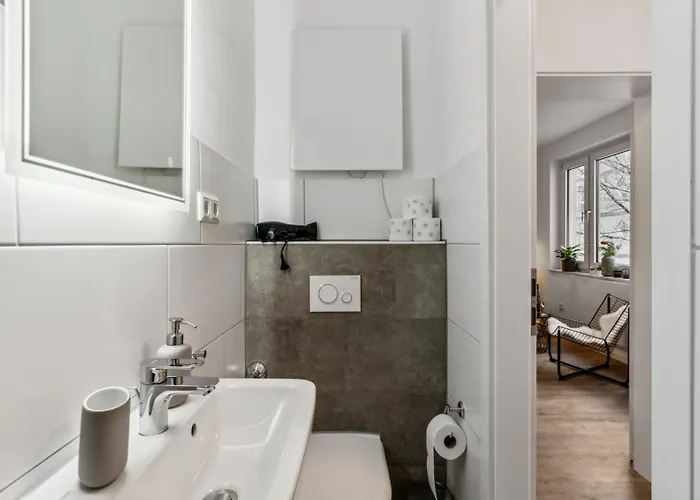 Shiny Homes - Trendy Close To Center Appartement